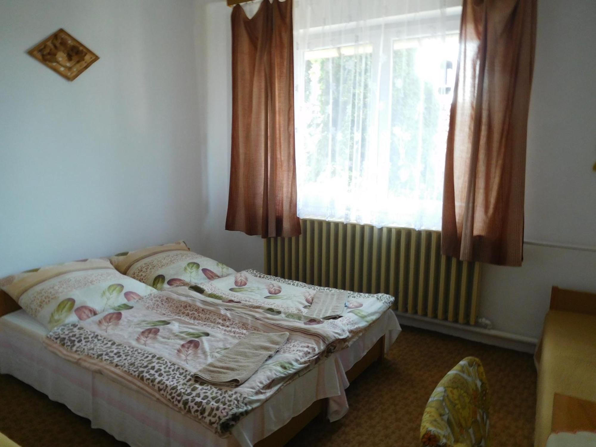 Katalin Vendégház Miskolc Extérieur photo
