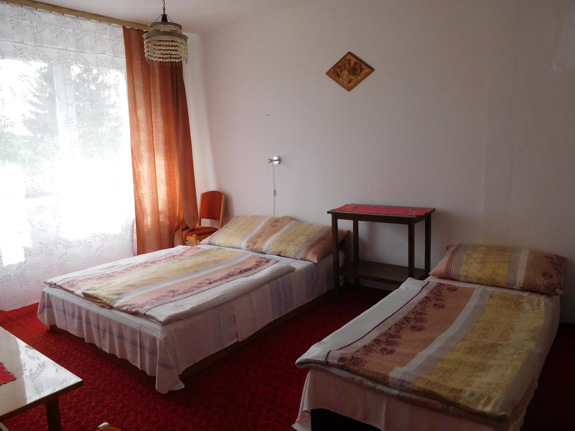 Katalin Vendégház Miskolc Extérieur photo