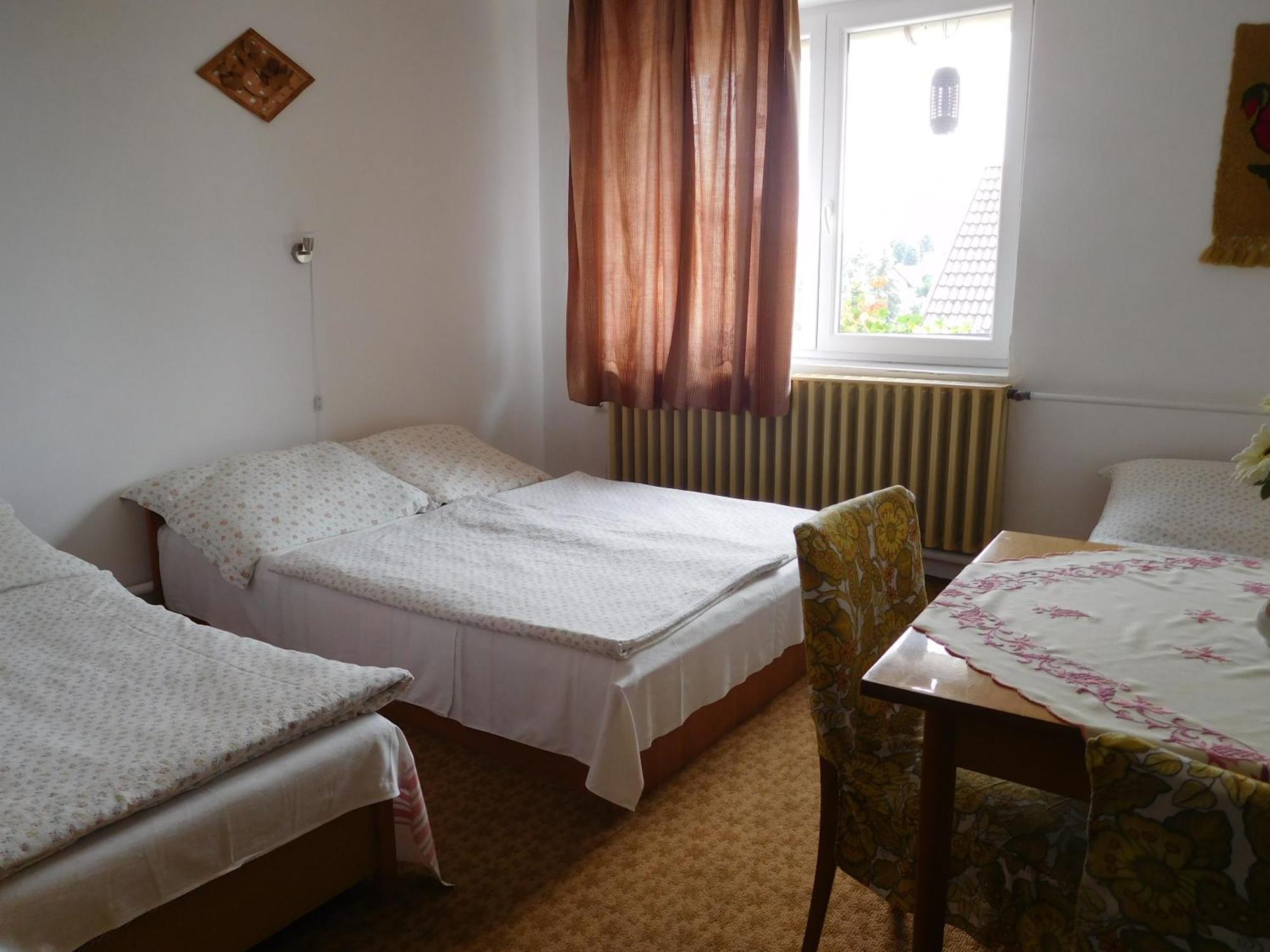 Katalin Vendégház Miskolc Extérieur photo